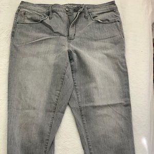 Universal Thread Gray Ripped Bottom Jeans - 14